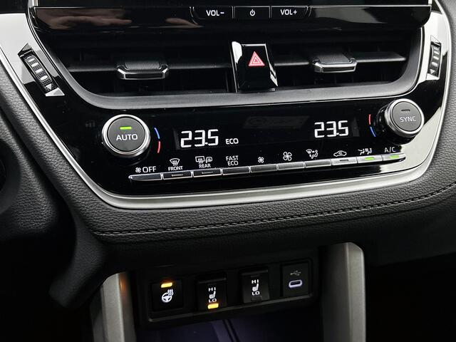 Toyota COROLLA Cross Hybrid 140 Style + Premium Pack I | Stuur en stoelverwarming | BEARLOCK | TREKHAAK | El achterklep | BSM | PDC |