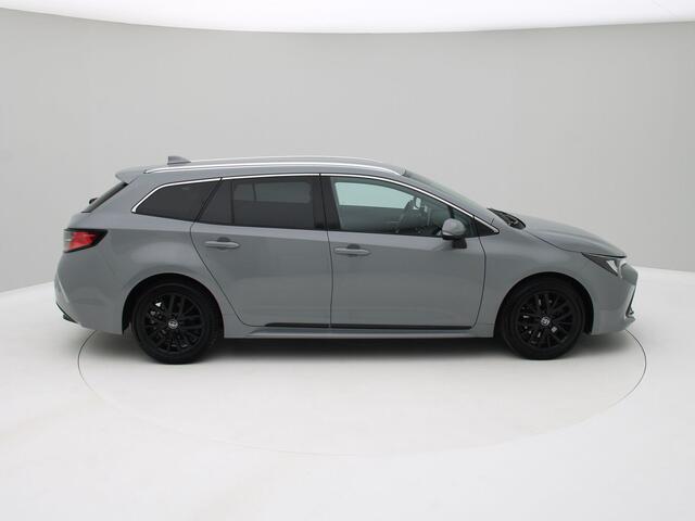 Toyota COROLLA Touring Sports 2.0 Hybrid Dynamic Sport Camera.