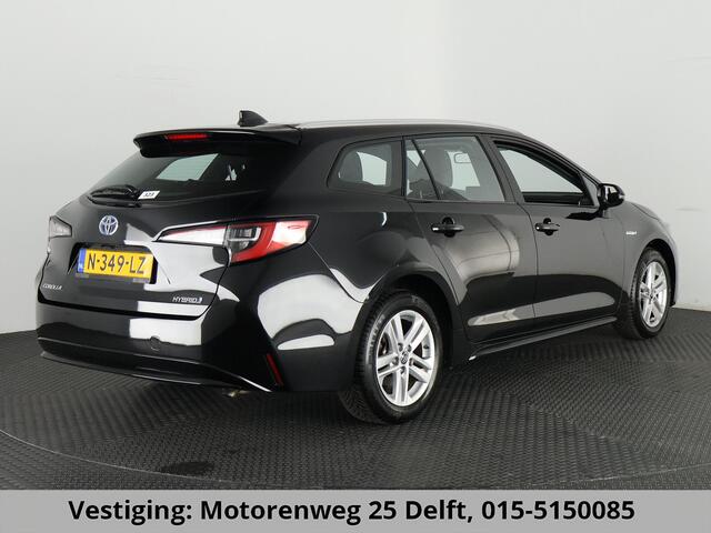 Toyota COROLLA Touring Sports 1.8 HYBRID BLACKLINE GARANTIE 11-2031! NAVIGATIE . ACHTERUITRIJ CAMERA . ADAPTIEVE CRUISE CONTROL .