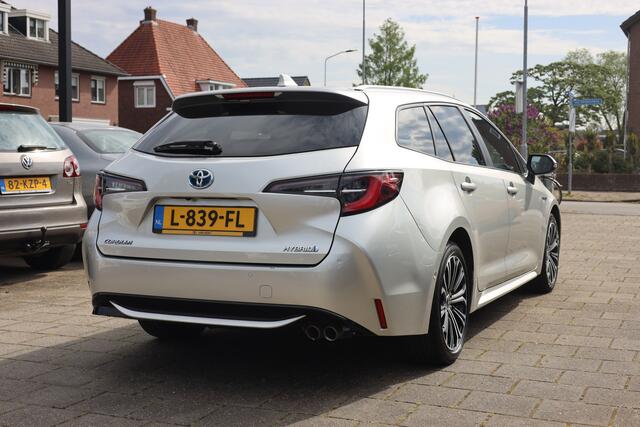 Toyota COROLLA Touring Sports 2.0 HYBRID BUSINESS GR-SPORT I CAMERA I CARPLAY I ADAPTIEF CC