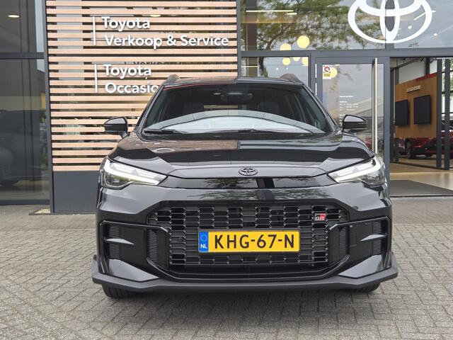 Toyota COROLLA Cross Hybrid 180 GR Sport