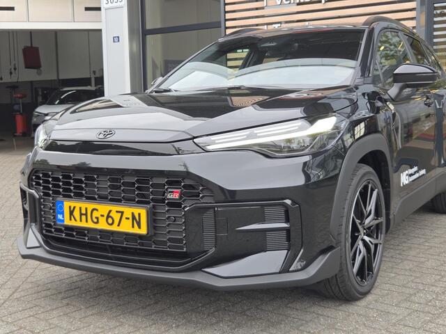 Toyota COROLLA Cross Hybrid 180 GR Sport
