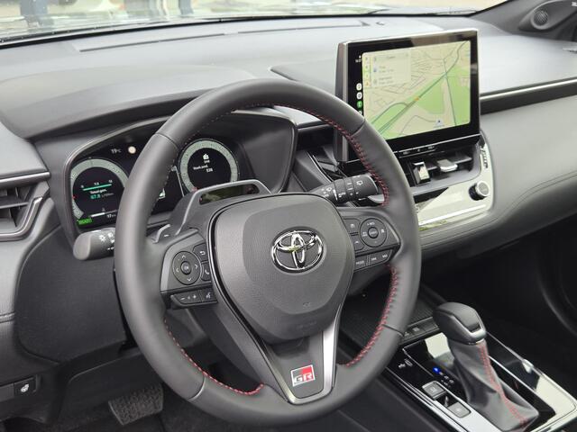 Toyota COROLLA Cross Hybrid 180 GR Sport