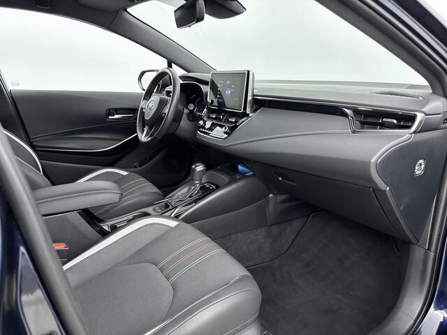 Toyota COROLLA Touring Sports 1.8 Hybrid GR-Sport | Trekhaak | Lichtmetalen Velgen | NL-Auto | Stoelverwarming |