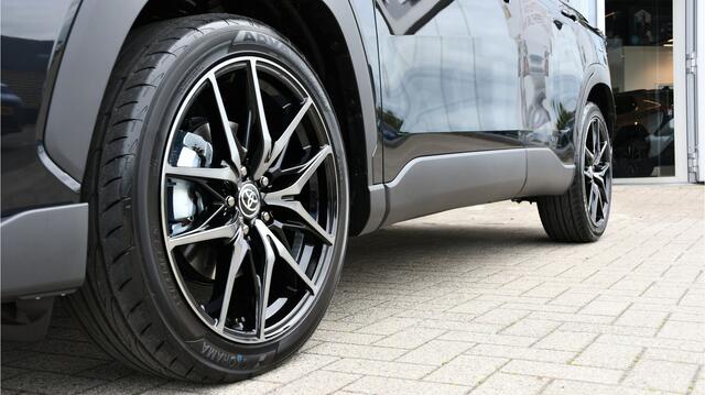 Toyota COROLLA Cross Hybrid 180 GR Sport Automaat 180pk | Panoramadak | BSM | JBL | 19'' Lichtmetalen velgen |