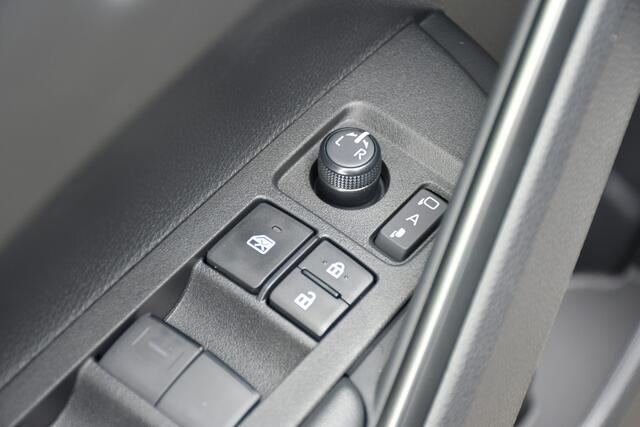 Toyota COROLLA Cross Hybrid 180 GR Sport Automaat 180pk | Panoramadak | BSM | JBL | 19'' Lichtmetalen velgen |