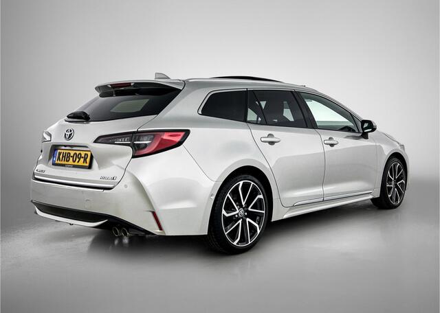 Toyota COROLLA Touring Sports 2.0 Hybrid Executive | Schuif / Open dak | Leder | JBL | Stoel + Stuur verwarming | BLindspot | PDC rondom | Onderweg-naar-dealer