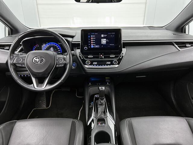 Toyota COROLLA Touring Sports 2.0 Hybrid Executive | Schuif / Open dak | Leder | JBL | Stoel + Stuur verwarming | BLindspot | PDC rondom | Onderweg-naar-dealer
