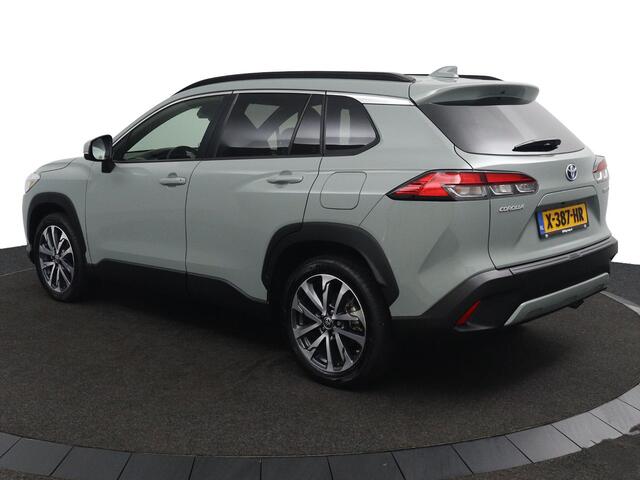 Toyota COROLLA Cross 2.0 High Power Hybrid First Edition | Origineel NL | Parkeersensoren Rondom | Navigatie | Draadloos telefoonlader |