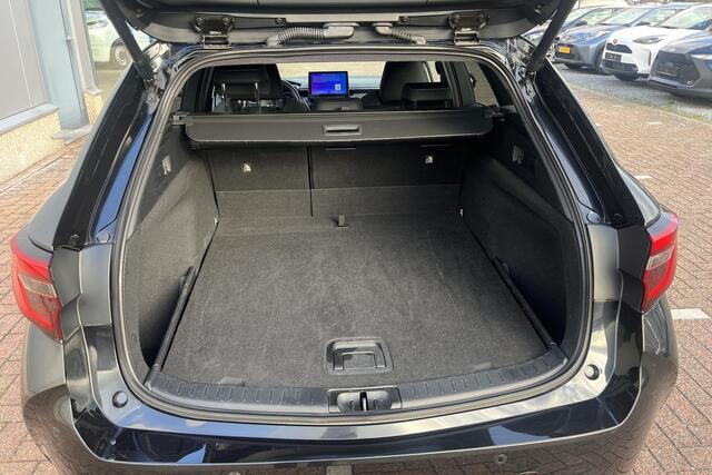 Toyota COROLLA Touring Sports Hybrid 140 Dynamic |NL auto|BTW auto|Apple Car Play|17"LM velgen|PDC|El.achterklep|