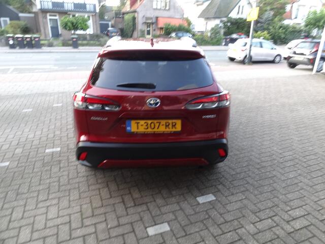 Toyota COROLLA Cross 2.0 High Power Hybrid Style origineel Nederlandse auto, 1e eigenaar, dealeronderhouden, trekhaak, parkeersensoren voor en achter, Apple Carplay, Android Auto, halflederen bekleding, stoelverwarming, Toyota 10 jaar garantie programma, Toyota pechhulp