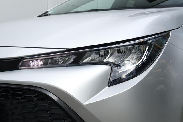 Toyota COROLLA Touring Sports 1.8 Hybrid Active / Carplay / Camera / DAB