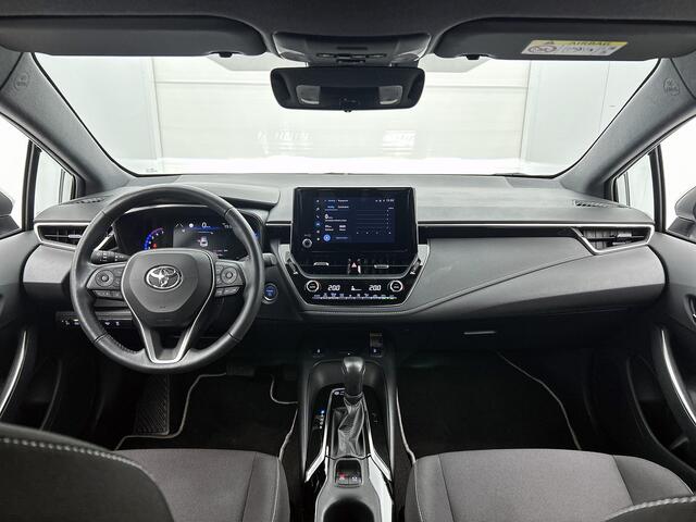 Toyota COROLLA 1.8 Hybrid Dynamic | Parkeersensoren Voor en Achter |
