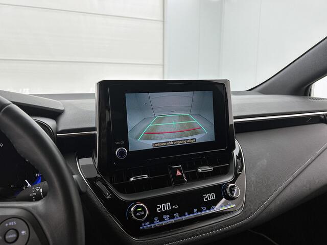 Toyota COROLLA 1.8 Hybrid Dynamic | Parkeersensoren Voor en Achter |