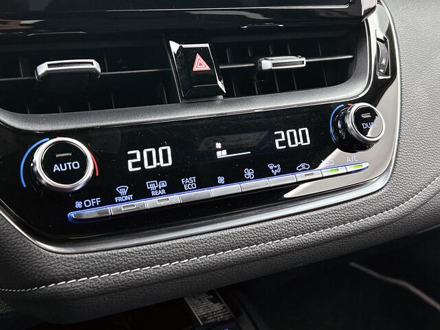 Toyota COROLLA 1.8 Hybrid Dynamic | Parkeersensoren Voor en Achter |