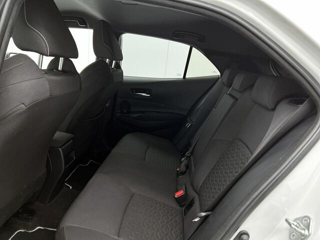 Toyota COROLLA 1.8 Hybrid Dynamic | Parkeersensoren | Stuurwielverwarming |