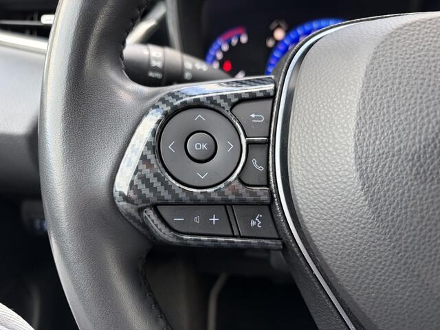 Toyota COROLLA 2.0 Hybrid Executive | Bi-tone | Stoelverwarming | Sensoren V/A