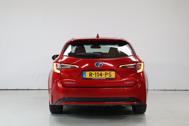 Toyota COROLLA Touring Sports 1.8 Hybrid Active | Camera | Carplay | Clima | NL-Auto | Dealer Onderhouden