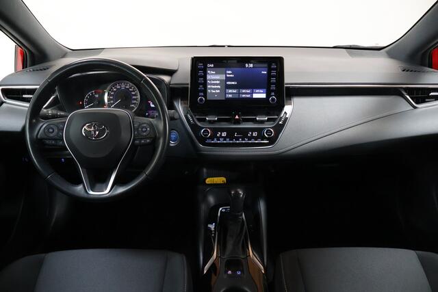 Toyota COROLLA Touring Sports 1.8 Hybrid Active | Camera | Carplay | Clima | NL-Auto | Dealer Onderhouden