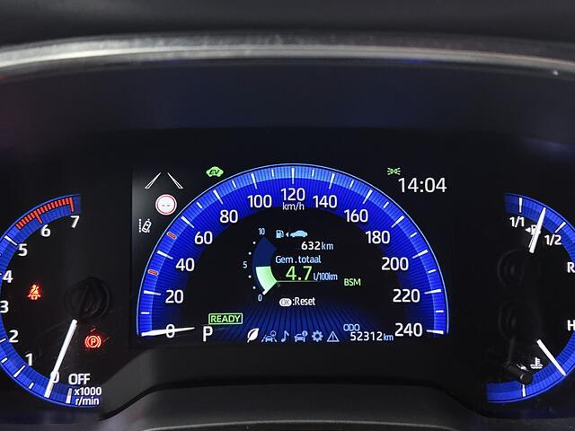 Toyota COROLLA 1.8 Hybrid Dynamic 2e set winterbanden + lichtmetalen velgen op 4e etage