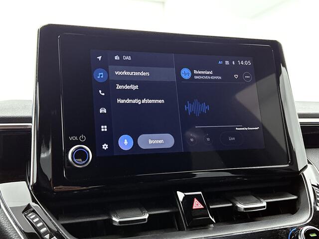 Toyota COROLLA 1.8 Hybrid Dynamic 2e set winterbanden + lichtmetalen velgen op 4e etage