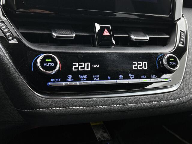 Toyota COROLLA 1.8 Hybrid Dynamic 2e set winterbanden + lichtmetalen velgen op 4e etage