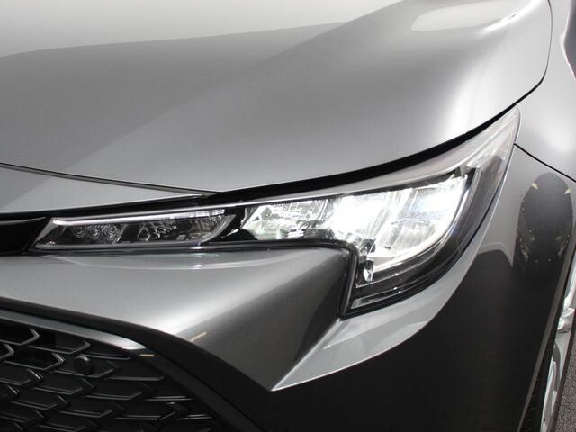 Toyota COROLLA Hybrid 140pk Automaat Active Navigatie Apple Carplay/Android Auto Climate Control Cruise Control 17"Lichtmetalen velgen