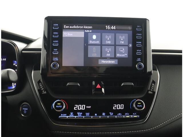 Toyota COROLLA 2.0 Hybrid Dynamic