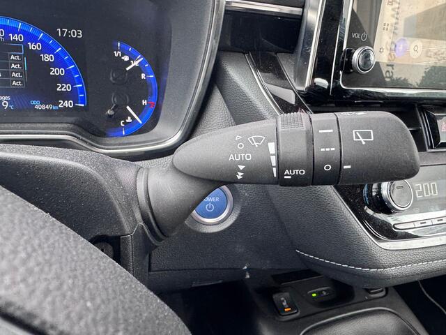 Toyota COROLLA Touring Sports 1.8 Hybrid Business