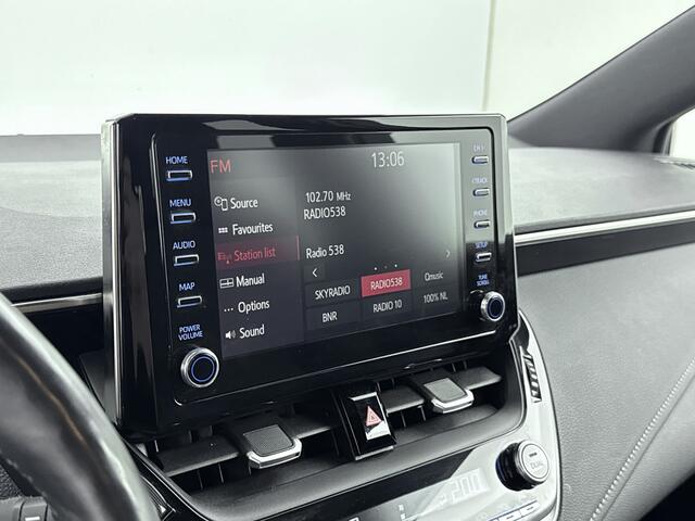 Toyota COROLLA 2.0 Hybrid Style Bi-Tone | Head Up Display | Stuur-Stoelverwarming |
