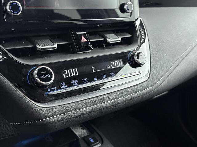 Toyota COROLLA 2.0 Hybrid Style Bi-Tone | Head Up Display | Stuur-Stoelverwarming |