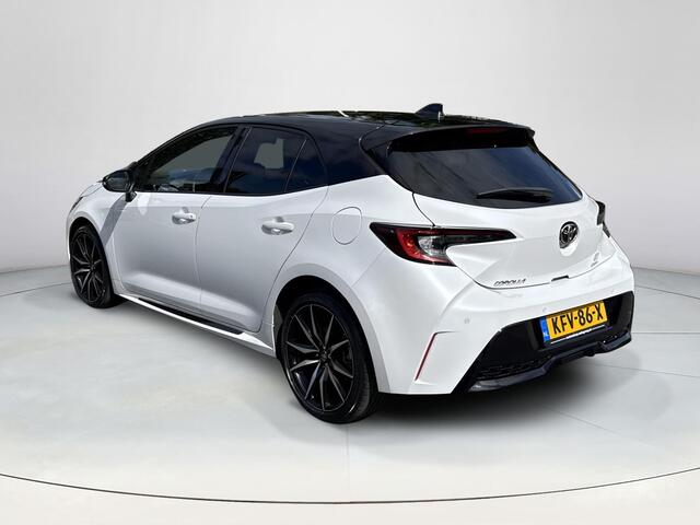 Toyota COROLLA Hybrid 140 GR Sport | Navigatie | Apple CarPlay/Android auto | Parkeersensoren | Achteruitrijcamera