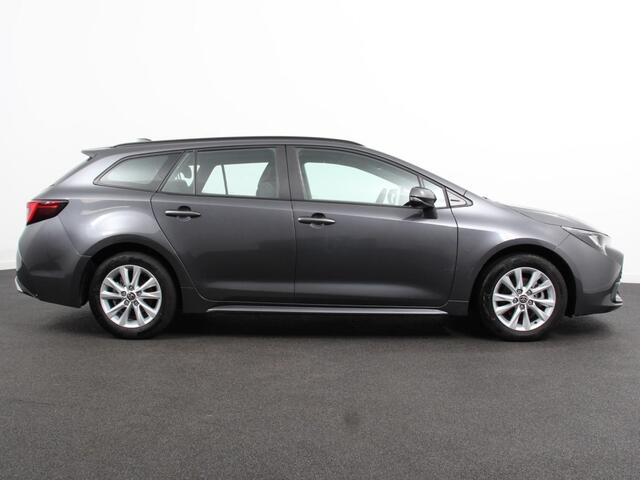 Toyota COROLLA Touring Sports Automaat Hybrid 140 Active Navigatie Apple Carplay/Android Auto Climate Control Cruise Control Adaptive 17"Lichtmetalen velgen Camera