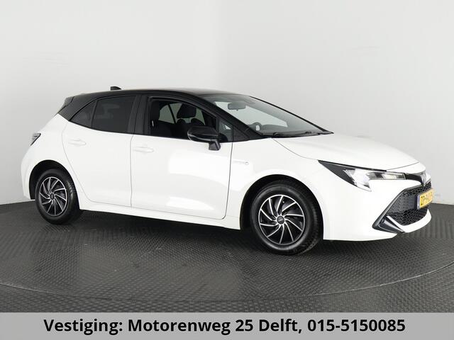 Toyota COROLLA 1.8 Hybrid Comfort Bi-Tone . Adaptieve Cruise control . Apple CarPlay & AndroidAUTO . Camera