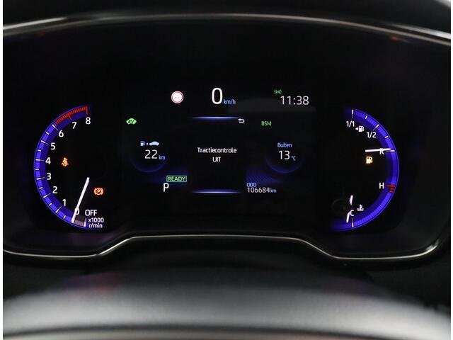 Toyota COROLLA Touring Sports 2.0 Hybrid Premium | Panoramadak | Stoelverwarming | Trekhaak | Parkeersensoren | Leer | Navigatie |
