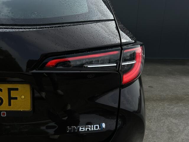 Toyota COROLLA Touring Sports 1.8 Hybrid Active 1e EIGENAAR ADAPT CRUISE TREKHAAK CAMERA LED NAVI ECC