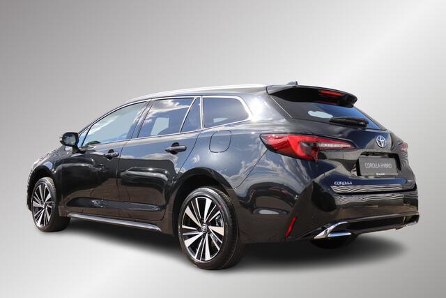 Toyota COROLLA Touring Sports Hybrid 140 Dynamic, Nieuw, Voordeel! ¤ 4.250