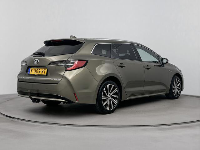 Toyota COROLLA Touring Sports 1.8 Hybrid Dynamic | NL-Auto | Trekhaak | Gereserveerd Mike besteman 18-5