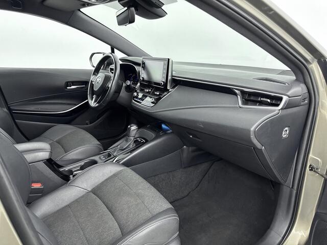 Toyota COROLLA Touring Sports 1.8 Hybrid Dynamic | NL-Auto | Trekhaak | Gereserveerd Mike besteman 18-5