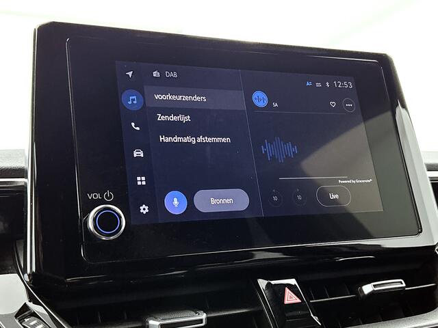 Toyota COROLLA 1.8 Hybrid Dynamic ACC | PDC v+a | Stoel en stuurverwarming | Aut. inparkeren | QI | Camera |