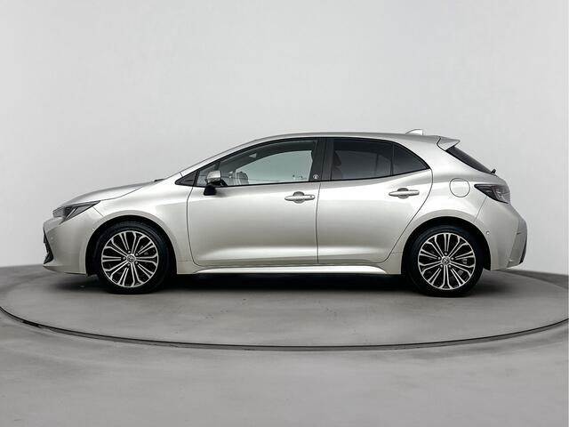 Toyota COROLLA 1.8 Hybrid First Edition | Stoel & Stuurverwarming |