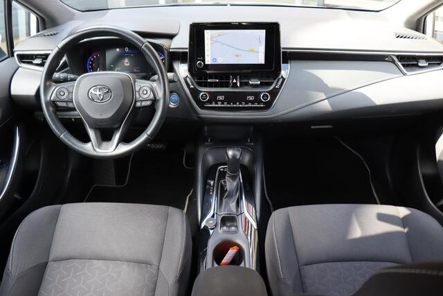 Toyota COROLLA Touring Sports 1.8 Hybrid Dynamic Limited, Parkeersensoren , Stoelverwarming