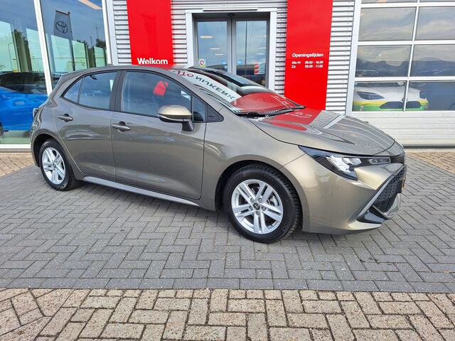 Toyota COROLLA 1.8 Hybrid Active *Met trekhaak!*