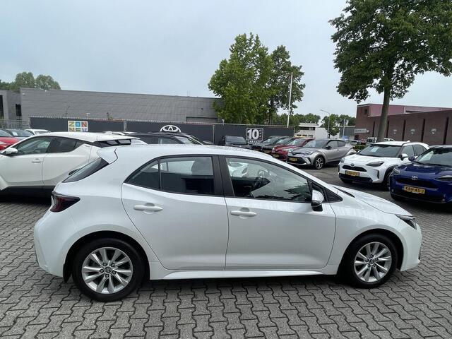 Toyota COROLLA Hybrid 140 Active Specail stoelverwarming