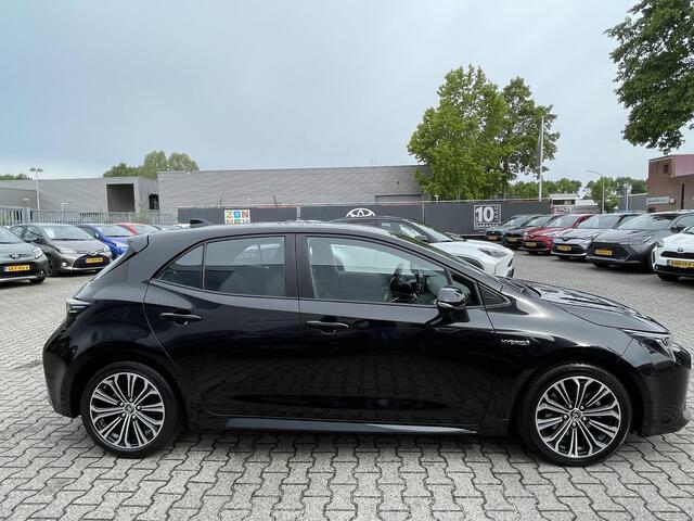 Toyota COROLLA 2.0 Hybrid Dynamic Navigatie