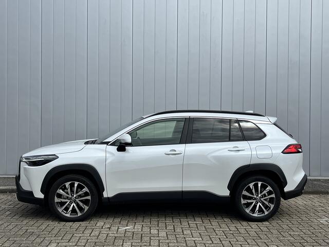 Toyota COROLLA Cross Hybrid 200 First Edition NL Auto Dealer Onderhouden PDC BSM