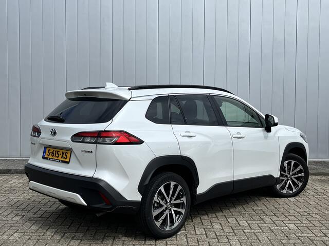 Toyota COROLLA Cross Hybrid 200 First Edition NL Auto Dealer Onderhouden PDC BSM