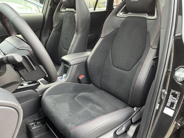 Toyota COROLLA Cross Hybrid 180 GR Sport