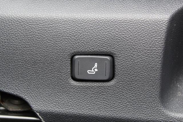 Toyota COROLLA Touring Sports 1.8 Hybrid Dynamic | Rijklaar | Stoelverw. | LED | Keyless | Apple/Android | Camera | Adap.cruise | Clima