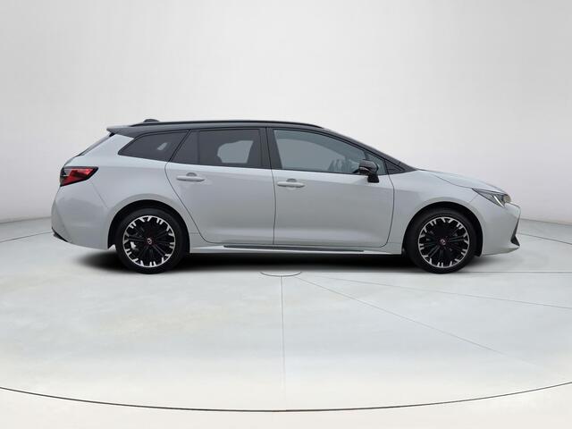 Toyota COROLLA Touring Sports 1.8 Hybrid GR-Sport | Apple CarPlay | Navigatie | Rijklaar incl. garantie |